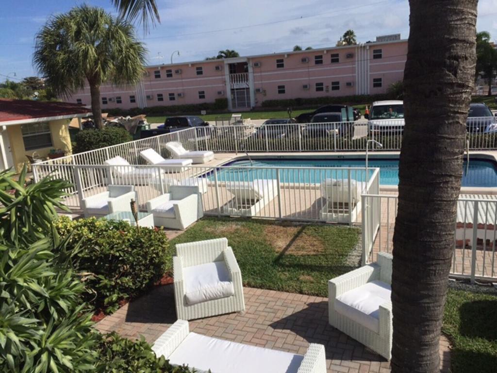 Luna Paradise By The Sea Aparthotel Lauderdale-by-the-Sea Eksteriør bilde