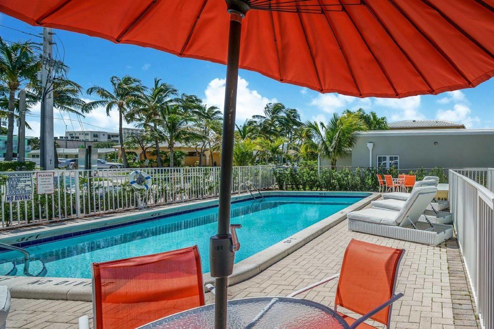 Luna Paradise By The Sea Aparthotel Lauderdale-by-the-Sea Eksteriør bilde