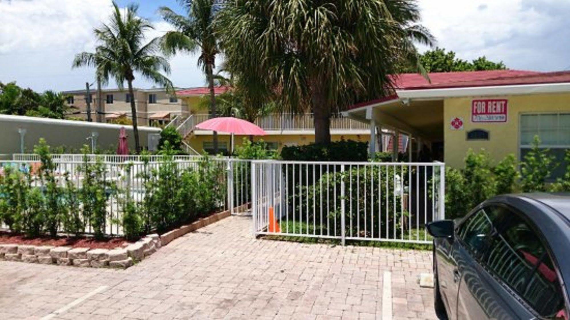 Luna Paradise By The Sea Aparthotel Lauderdale-by-the-Sea Eksteriør bilde