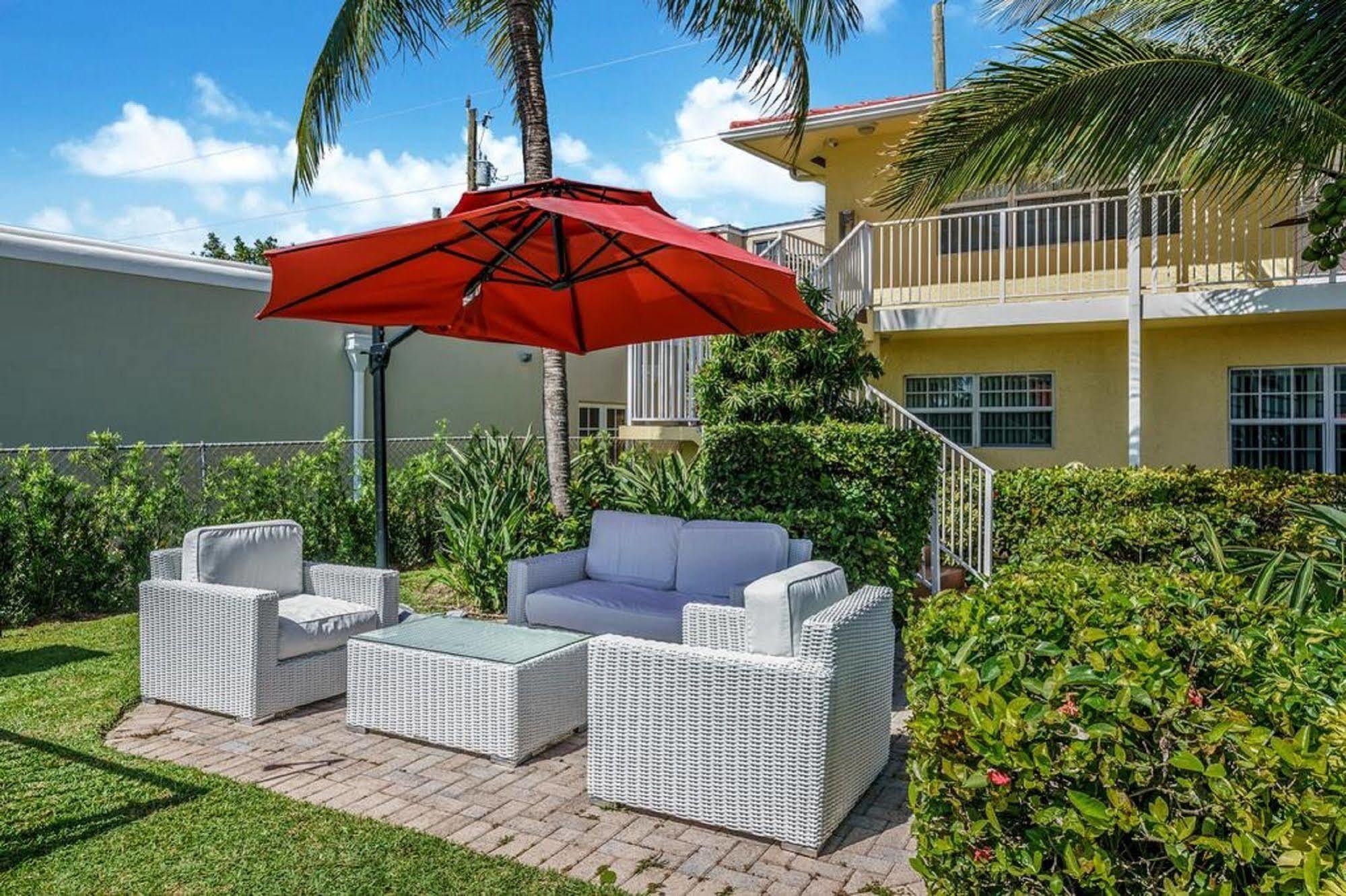 Luna Paradise By The Sea Aparthotel Lauderdale-by-the-Sea Eksteriør bilde